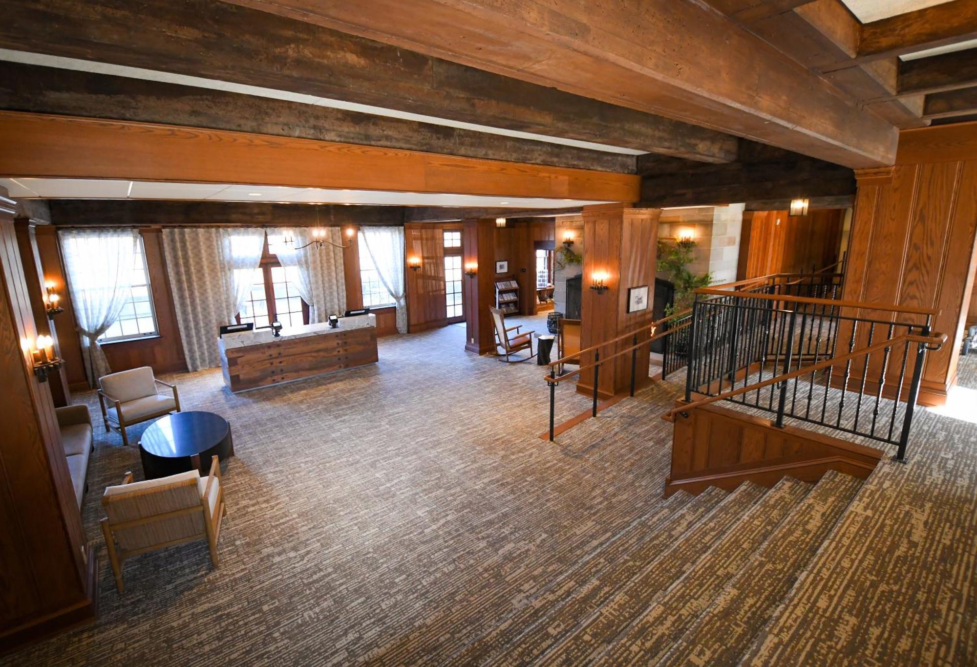 Spring Mill Inn Mitchell Экстерьер фото