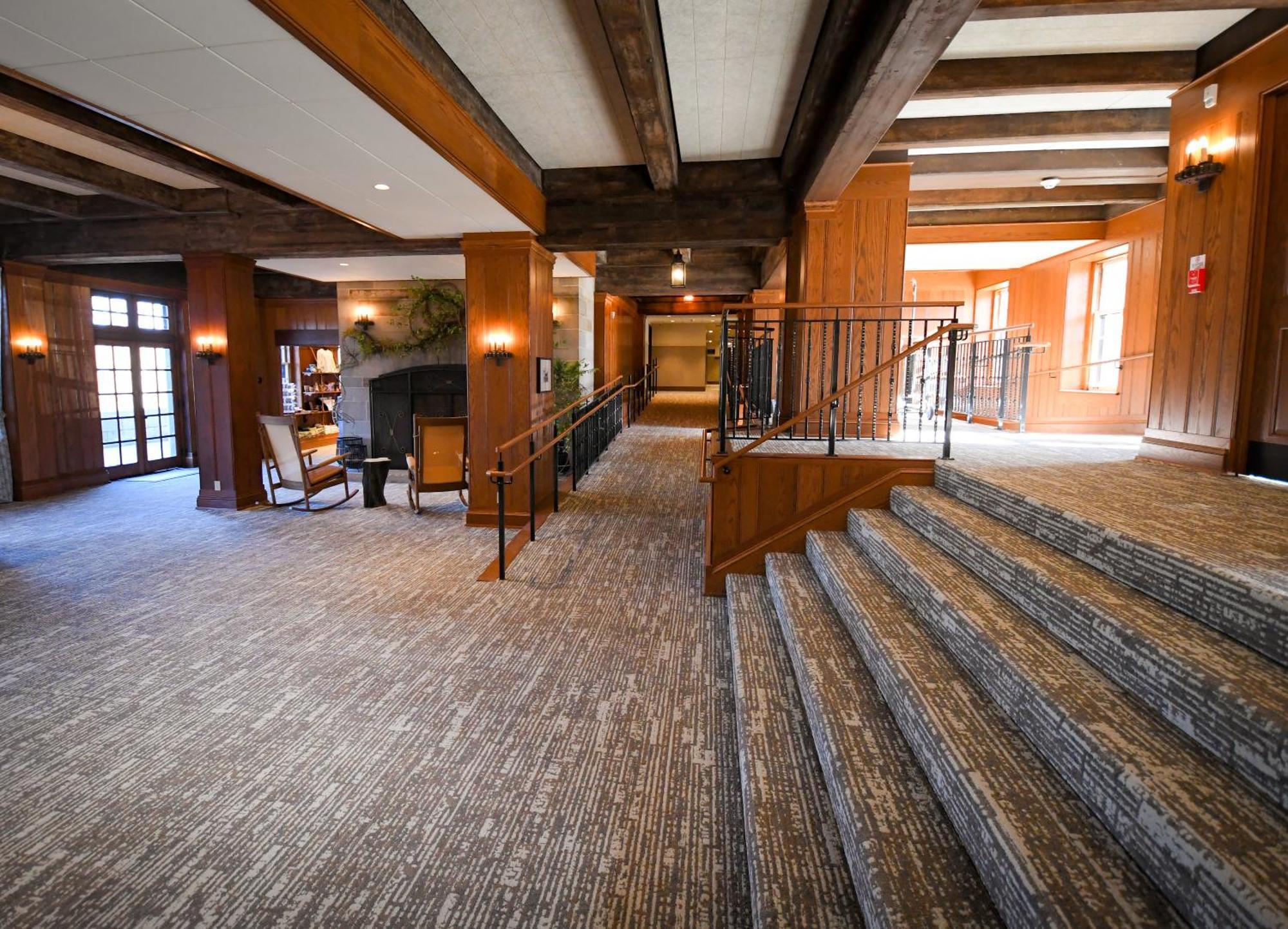 Spring Mill Inn Mitchell Экстерьер фото