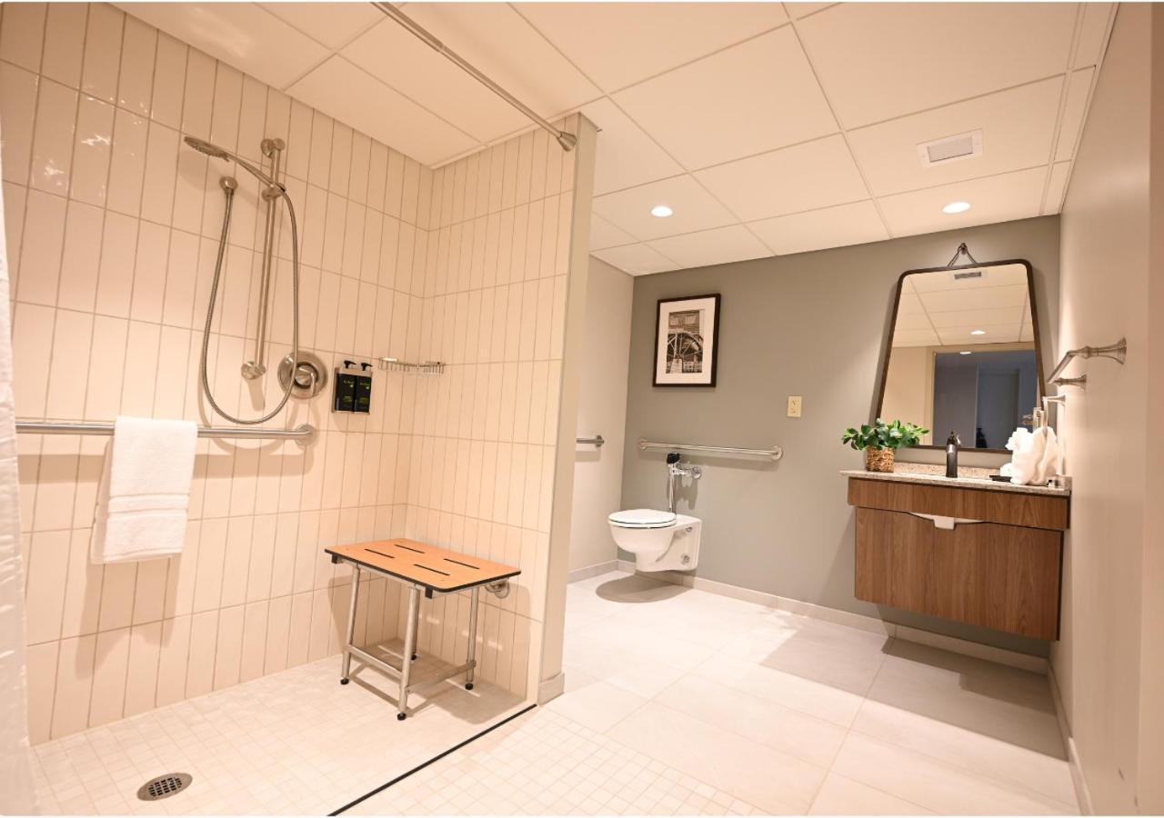 Spring Mill Inn Mitchell Экстерьер фото