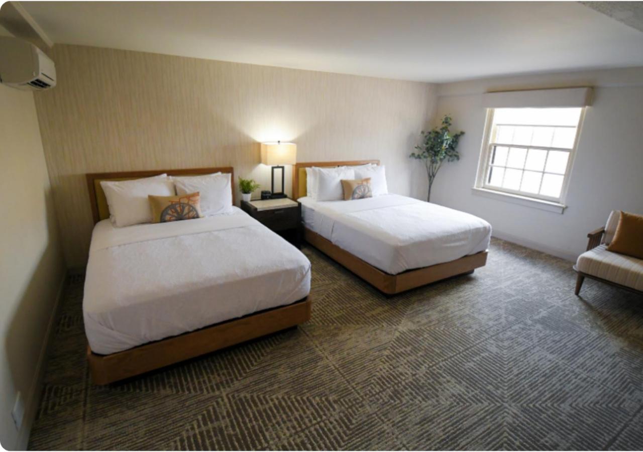 Spring Mill Inn Mitchell Экстерьер фото
